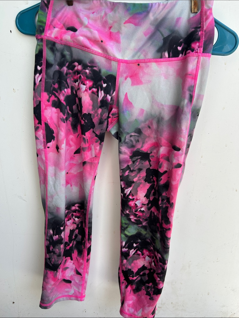 Pink Floral Active Capri Leggings
